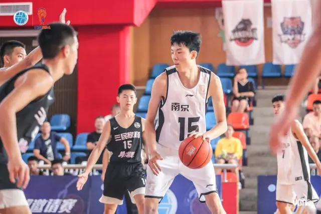 为什么篮球教练要重视球员的心态建设_1